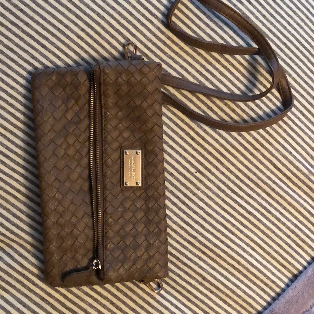 Nine West Crossbody purse - Picture 1 of 3